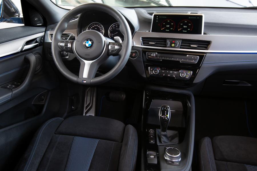 Торпедо BMW X2 M35i (F39) 2018 года  (WW) (фото 57 из 131)
